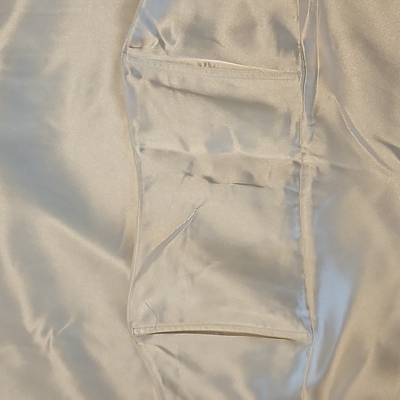 White House Black Market NWT Women's Cream Floral Silk Blend Strapless Dress 10 - Picture 11 of 11